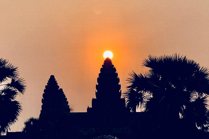 1 Day | Angkor Wat Sunrise with Small Tour - Why the Angkor Wat sunrise is worth the alarm