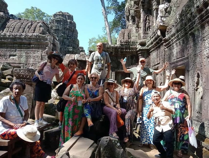 1-Day Trip to Angkor Wat with a Private or Shared Guide in Spanish - A practical plan for the temple day
