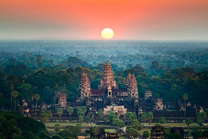 13 Days Private Tour to Cambodia, Angkor Wat and Vietnam - The Mekong Delta closes the trip on the water