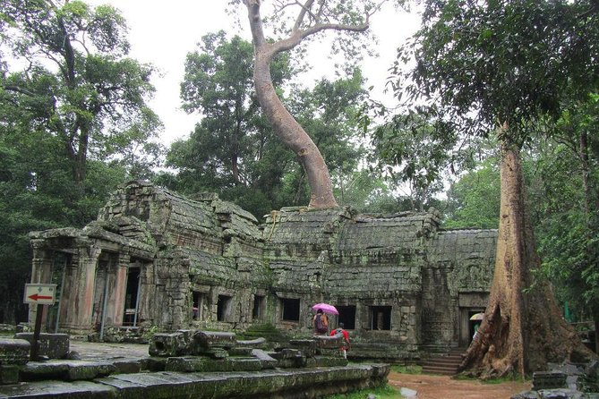 2-Day 'Angkor & Village' Tour - Day 1: Bayon, Baphuon, and the heart of Angkor Thom