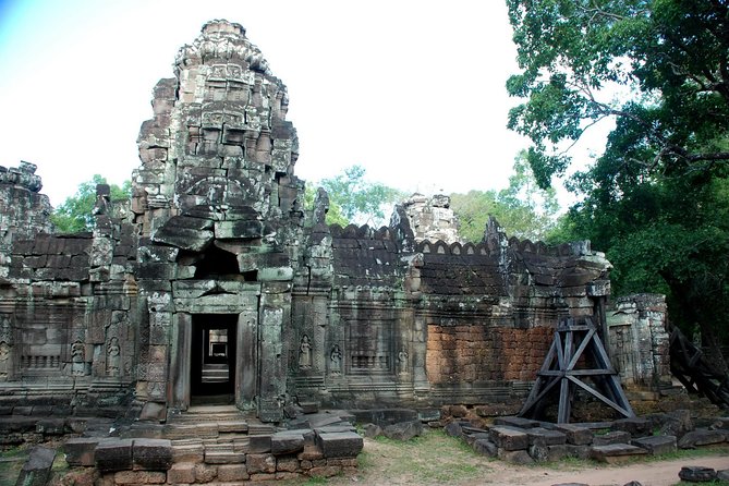 2-Day Angkor Wat & Tonle Sap Tour - What this two-day Siem Reap tour does well