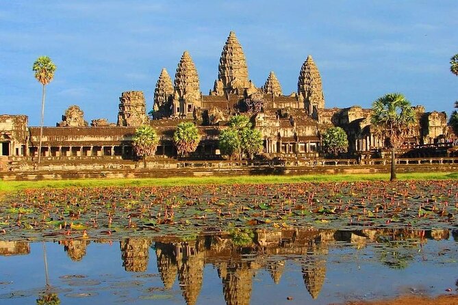 2-Day Private Tour in Angkor Wat Grand Circuit - Day two: Angkor Wat sunrise at 4:45 a.m.