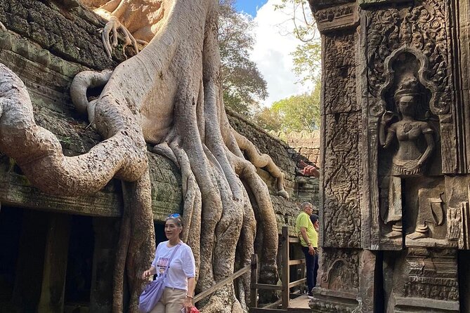 2 Day Small Group Guided Tour Siem Reap Province - Neak Pean is a change of scale