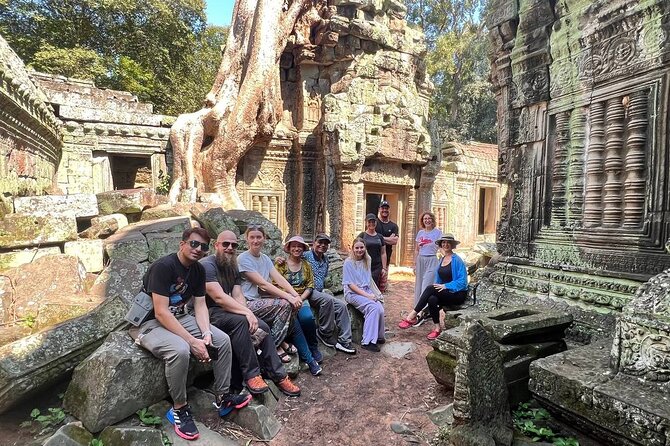 2 Days Exclusive Temple Highlights with Sunset and Sunrise Tour - Day 1: Neak Pean and Preah Khan among water and roots