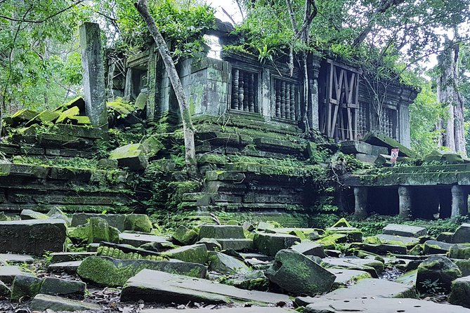 2-Days Private Tour in Angkor Sunrise, Banteay Srei and Beng Mealea Temple - Banteay Srei and Cambodia’s Finest Carving