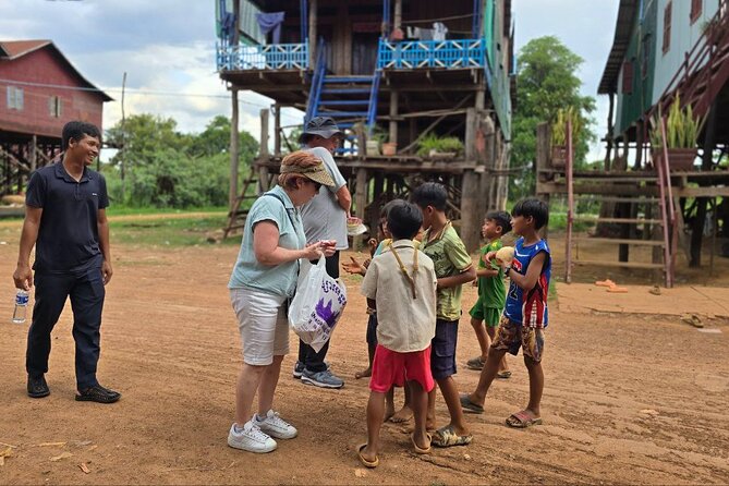 2 Days Tour in Siem Reap including Lunch, Dinner & Apsara Show - Day one begins at Kampong Phluk
