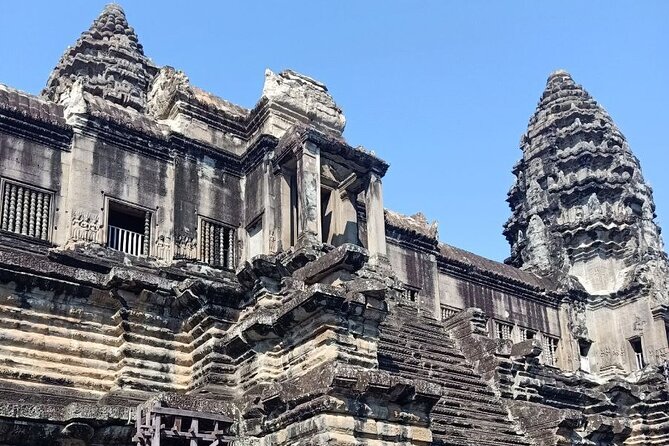 3-Day 'Temples & Tonle Sap' Tour - The Roluos temples and Siem Reap’s markets