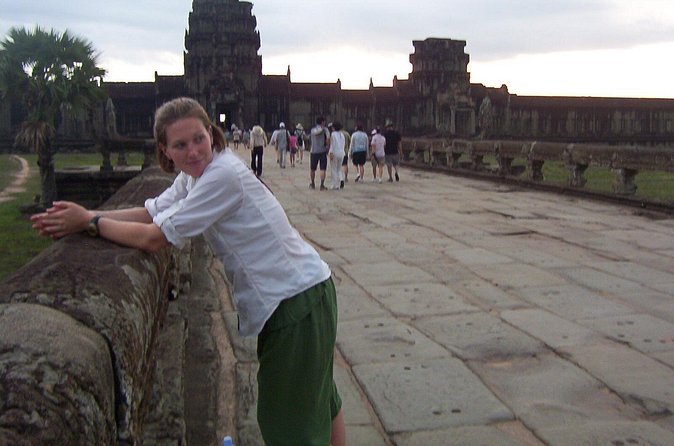 4-Day Cambodia Highlights Tour from Phnom Penh with Angkor Wat - Why the private format helps at Angkor