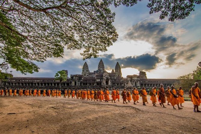 5-Day All Major Temples & Kulen Mount Waterfall & Koh Ker & Beng Mealea - Who should book this five-day route?