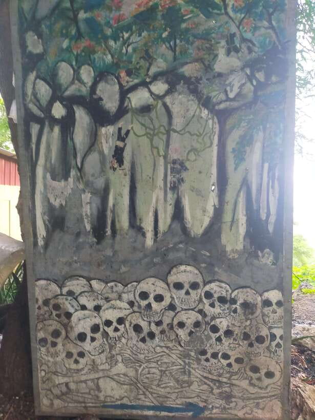 A Day TukTuk Handicrafts Bambootrain Killing&BatCaves,Sunset - Ek Phnom, Buddha images, and an older temple ruin