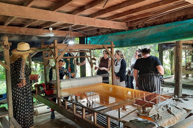 A Half Day Tour in Phnom Penh City - Crossing to Silk Island by tuk tuk