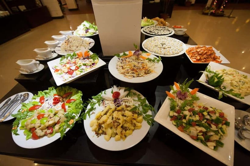 A Night To Remember: Apsara Dance Show with Buffet Dinner - Practical preparation for a comfortable night