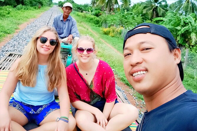 Afternoon Tour BambooTrain & Bat Cave - Key points at a glance