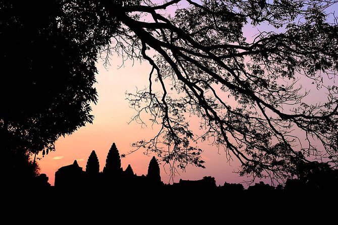 Angkor 2-Day Sunset & Sunrise Small-Group Tour - The sunrise at Angkor Wat starts in darkness