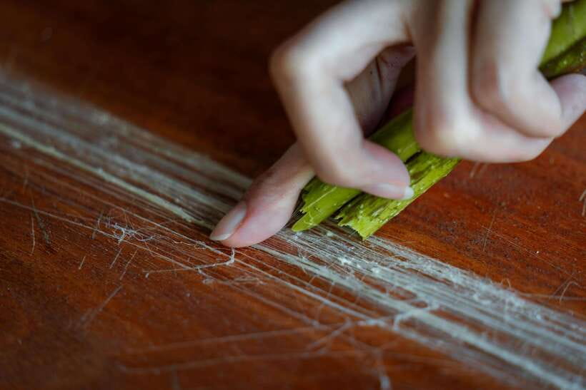 Angkor Silk Farm & Lotus Silk Farm: Siem Reap Discovery Tour - Lotus Farm by Samatoa: an ingenious use of lotus stems