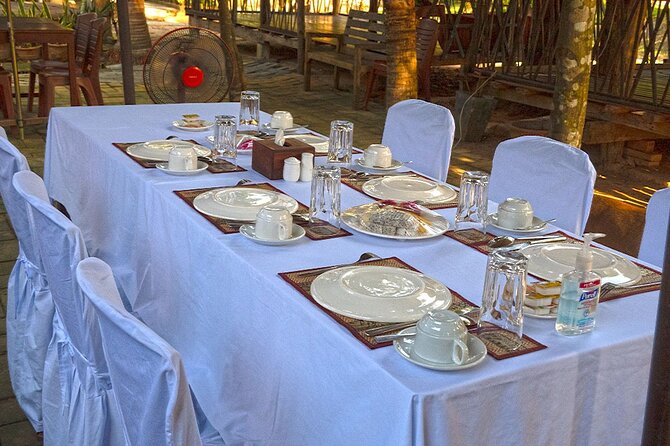 Angkor Sunrise Bike Tour - Breakfast & Lunch included - Ta Prohm and the trees over the ruins