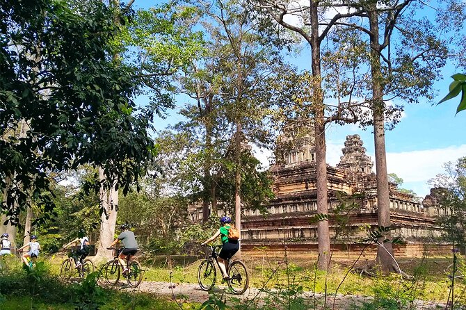 Angkor Sunrise Bike Tour - Breakfast & Lunch included - Angkor Wat before breakfast