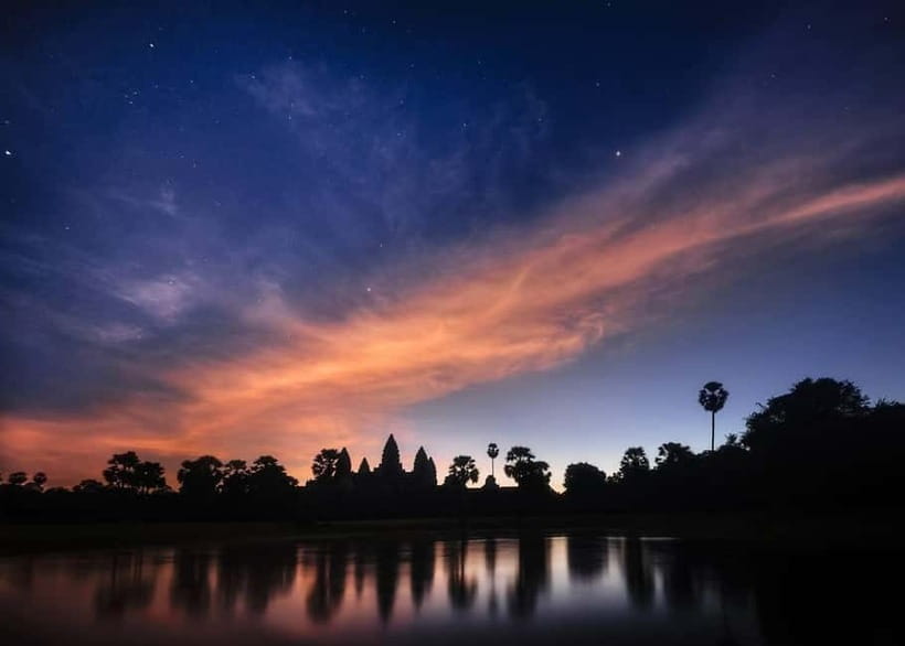 Angkor Sunrise or Sunset Tour (includes breakfast or lunch) - Angkor Wat sunrise and the first temple visit