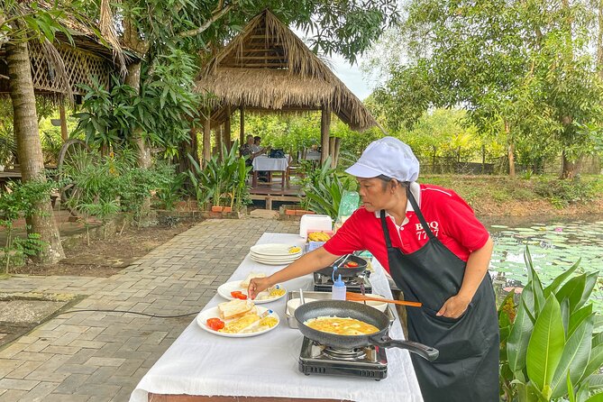 Angkor Sunrise Vespa Tour / Tuk Tuk or Car - Guide quality can shape your whole day