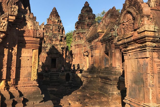 Angkor Temples Highlights: 2-Day Private Tour with Sunrise - Neak Pean and Ta Som: smaller temples, different moods