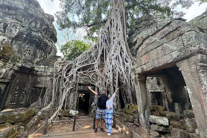 Angkor Wat 1-Day Tour by Private Car or Minivan - Sunrise, sunset, and the timing question