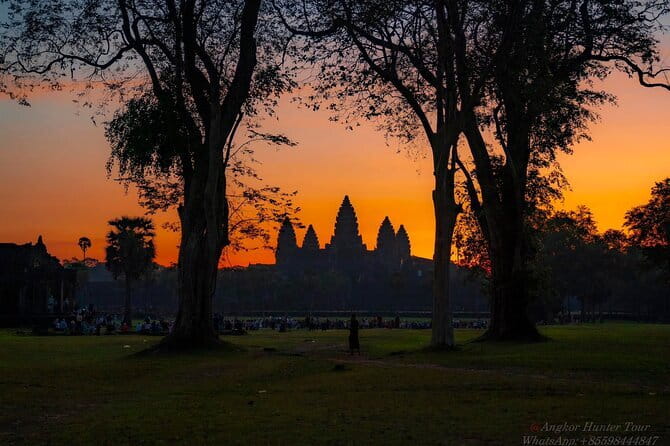 Angkor Wat 2 Days and a Half Temples & Tonle Sap-Small Group Tour - Day two: Angkor Wat sunrise and the great temple circuit