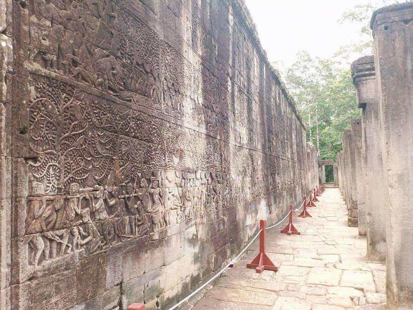 Angkor Wat, Angkor Thom, and Ta Prohm Day Trip with Sunset - Angkor Wat, Cambodia’s great symbol