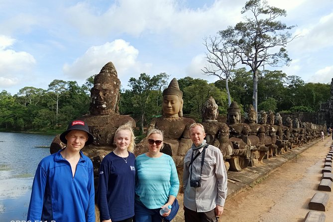 Angkor Wat & Banteay Srey Tour - Transport, comfort, and the long-day reality