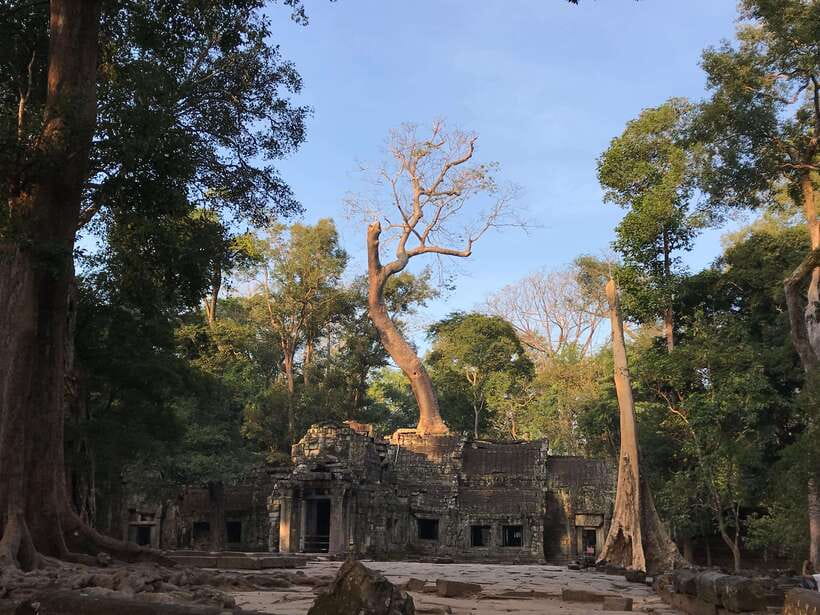 Angkor Wat by Vintage Jeep – Private Tour (Optional Sunrise) - Key details that shape the day