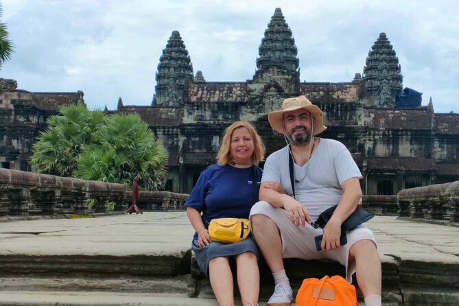 Angkor Wat full Day 'Small Group with sunset & Tour Guide - Angkor Thom and the Bayon area
