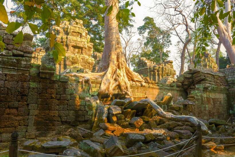 Angkor Wat: Full-Day Temples Small Group Tour - Who Should Choose This Tour?