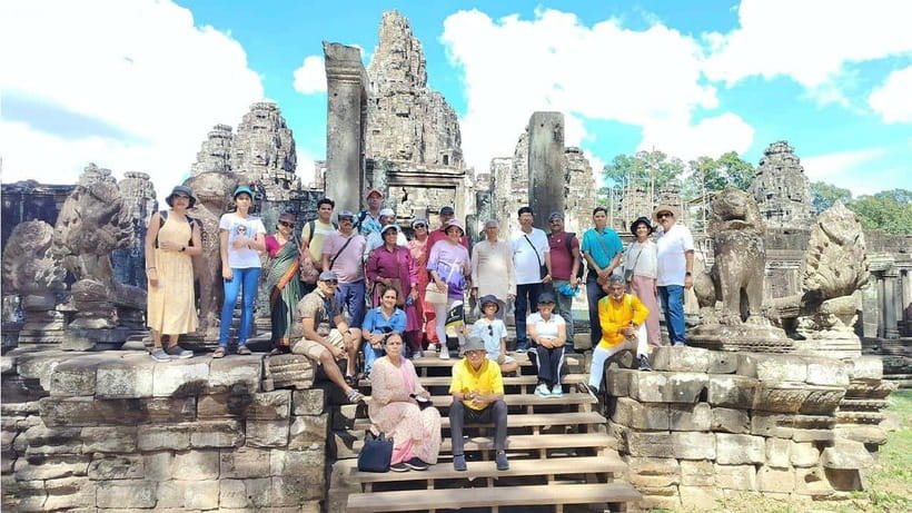Angkor Wat Guided Sunrise Tour - Timing, clothing, and extra costs