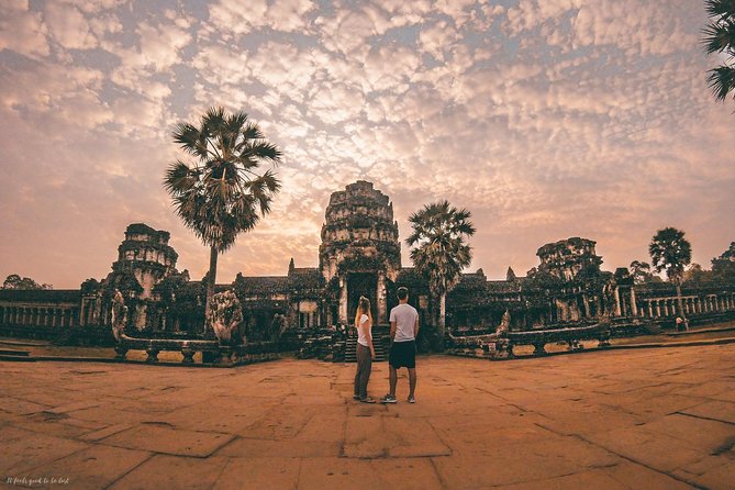 Angkor Wat Private Day Tour from Siem Reap - Angkor Thom South Gate and the royal city