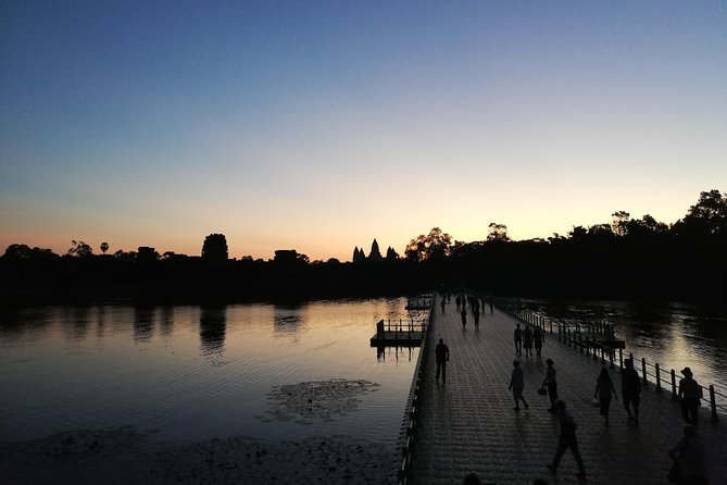 Angkor Wat Private Driver Tours to Angkor Wat Sunrise, Angkor Thom & Ta Prohm - Seeing Angkor Thom From The South Gate