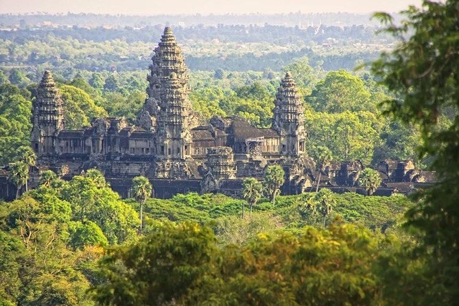 Angkor Wat Private Tour in a Tuk Tuk - Two hours at Angkor Wat