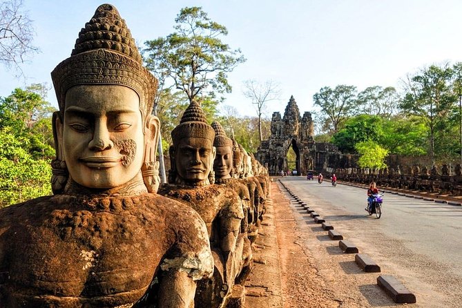 Angkor Wat Private Tour with English Speaking Driver, NO guide - Bayon Temple and its famous stone faces