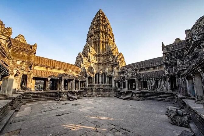 Angkor Wat Shared Tours from Siem Reap Angkor Airport (SAI) - Angkor Wat: two hours at the main temple