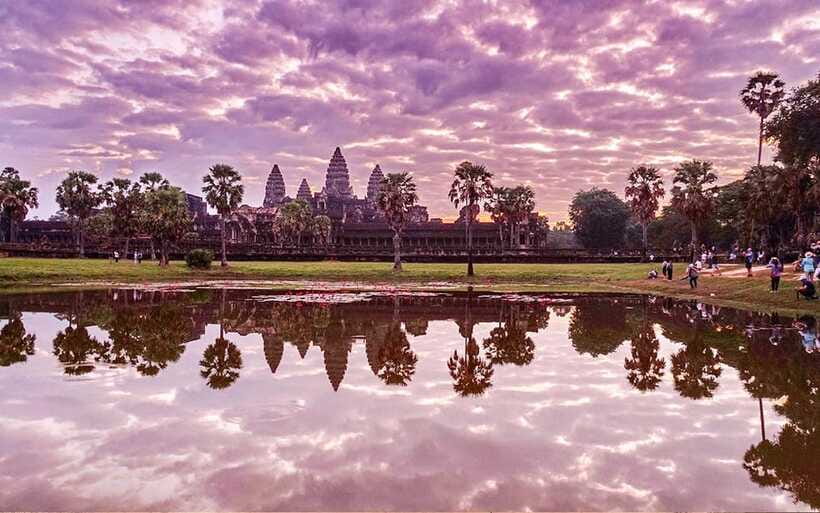 Angkor Wat Small Circle Private Car Tour in Siem Reap - Baphuon, a smaller stop with a big profile