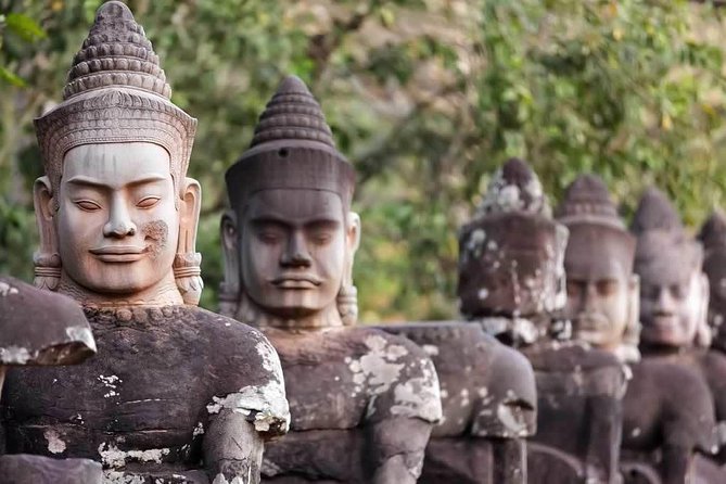 Angkor Wat Small-Group Exploration with Expert Guide - Why this Angkor Wat tour works for first-time visitors
