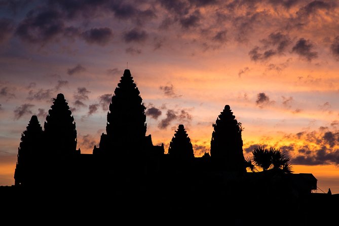 Angkor Wat Small-Group Sunrise Tour from Siem Reap - The South Gate of Angkor Thom