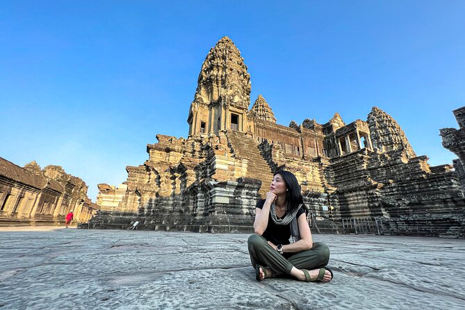 Angkor Wat Small Group Tour and Sunset with Lunch Included - Bayon’s smiling faces are the day’s great visual surprise