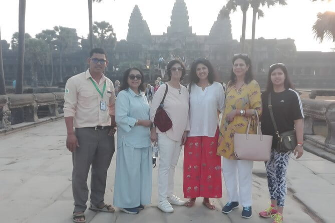 Angkor Wat & Small Tour with Bonteay Srei Temples - Why this private Angkor day works well