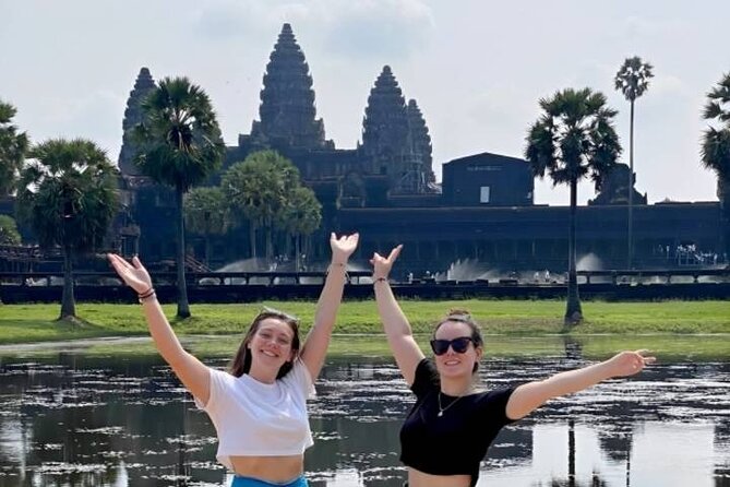 Angkor Wat Sunrise & 3 Main Temples with Breakfast – Small Group - Who should book this half-day tour