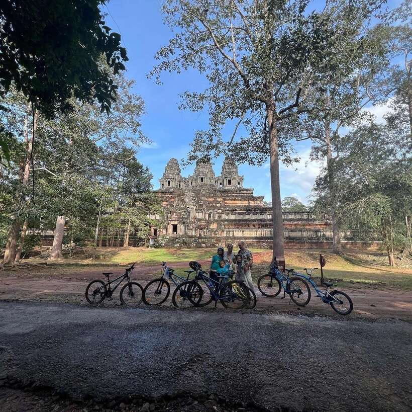 Angkor Wat Sunrise Bike Tour With Lunch Included - Key points at a glance