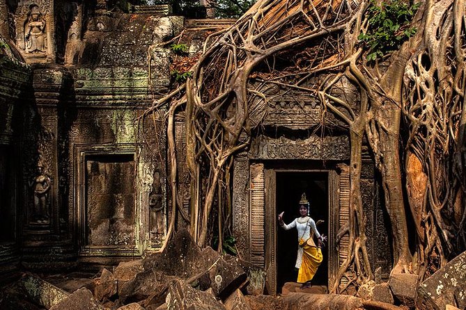 Angkor Wat: Sunrise or Sunset Tours with Tuk Tuk - Ta Keo: the stark sandstone monument