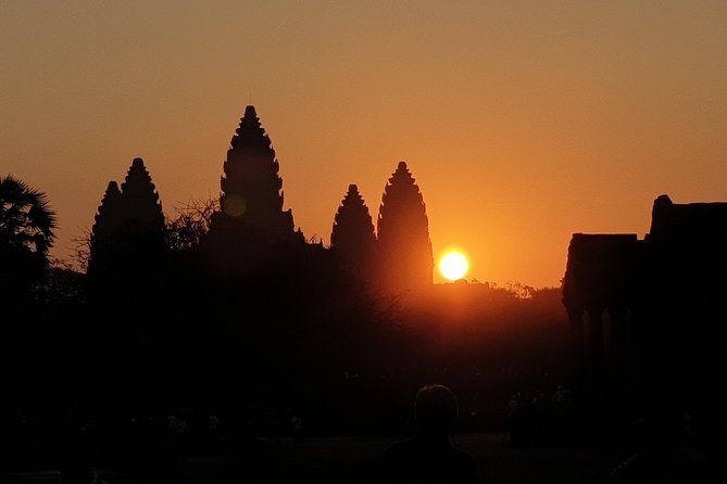 Angkor Wat Sunrise Private Full Day Tour - Why the 4:30 AM start is worth it