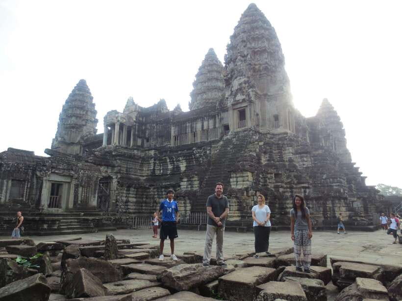 Angkor Wat Sunrise Shared Tours: Bayon-Ta Prohm-Banteay Srei - What this Angkor Wat day is really like