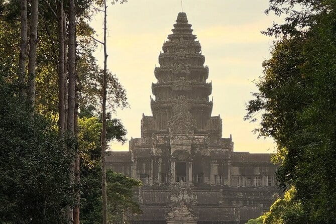 Angkor Wat Sunrise Small-Group 1-Day Tour from Siem Reap - Angkor Thom through the Victory Gate
