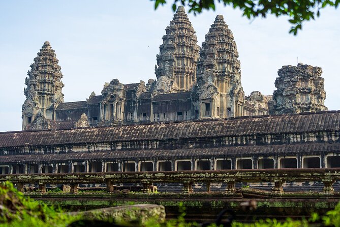 Angkor Wat Sunrise Tour - Why the $10 price can make sense