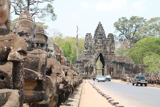 Angkor Wat Sunrise Tour - Tuk-tuk or minivan: choosing the right setup